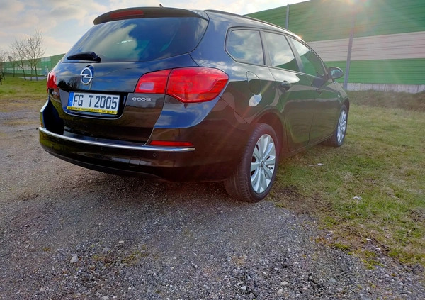 Opel Astra cena 27900 przebieg: 146200, rok produkcji 2012 z Płońsk małe 301